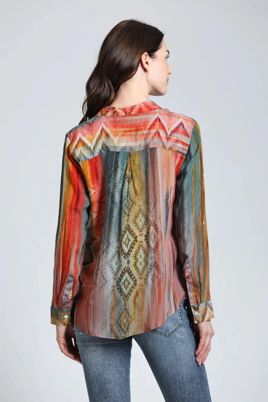 Waves & Rhombus Button Up