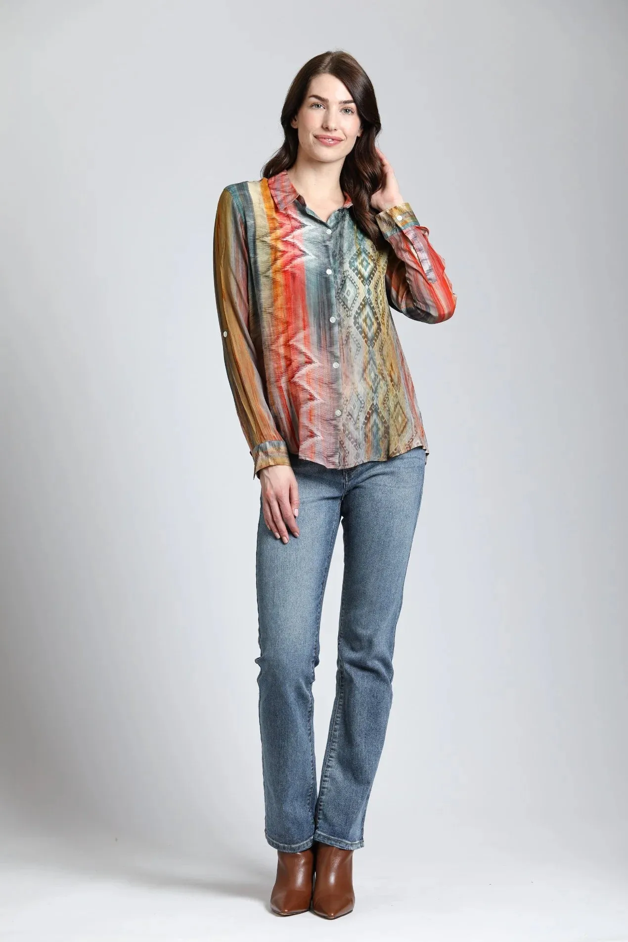 Waves & Rhombus Button Up